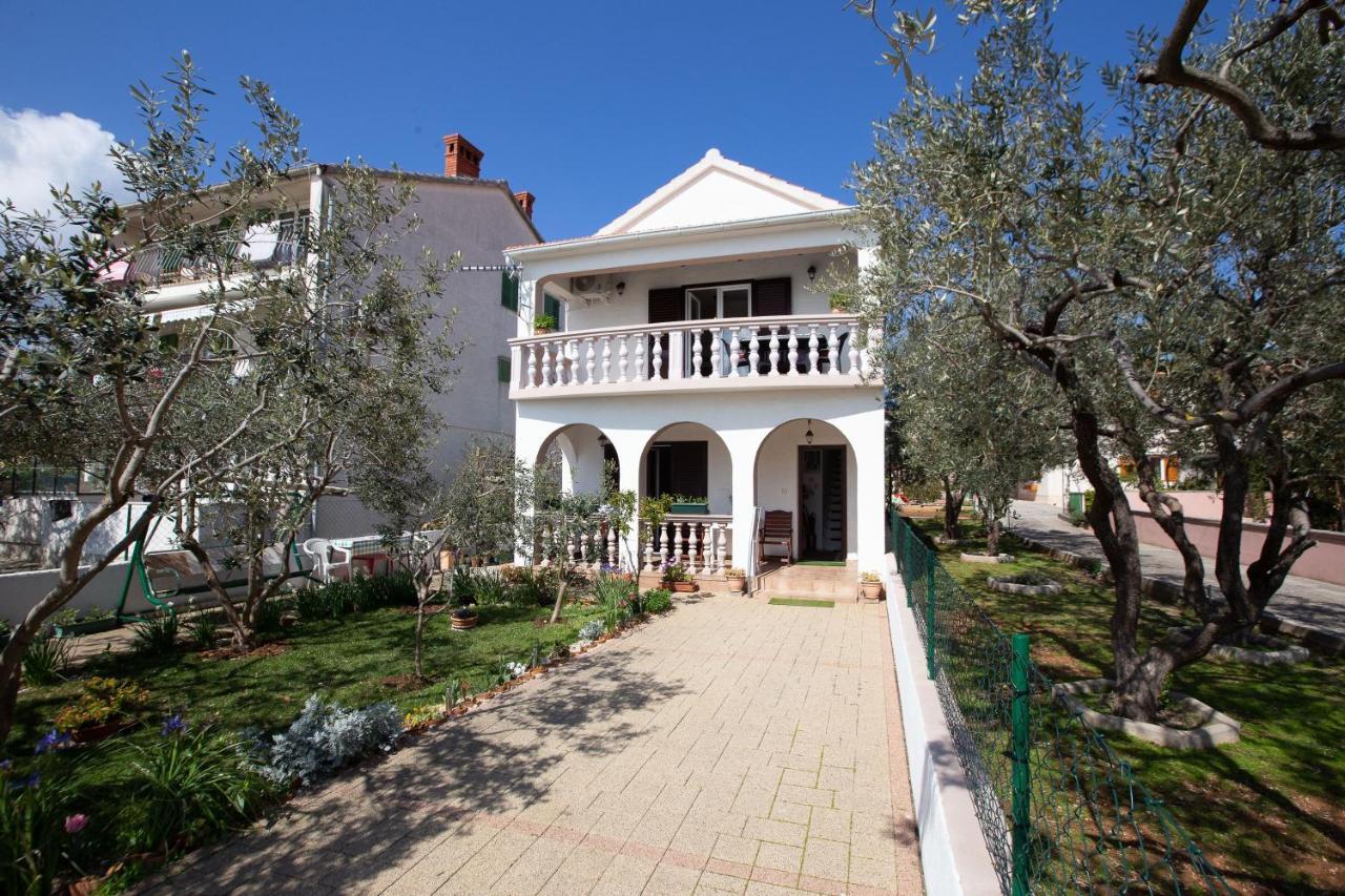 Mare-More Studio W Balcony And Beach Front And View Zadar Extérieur photo